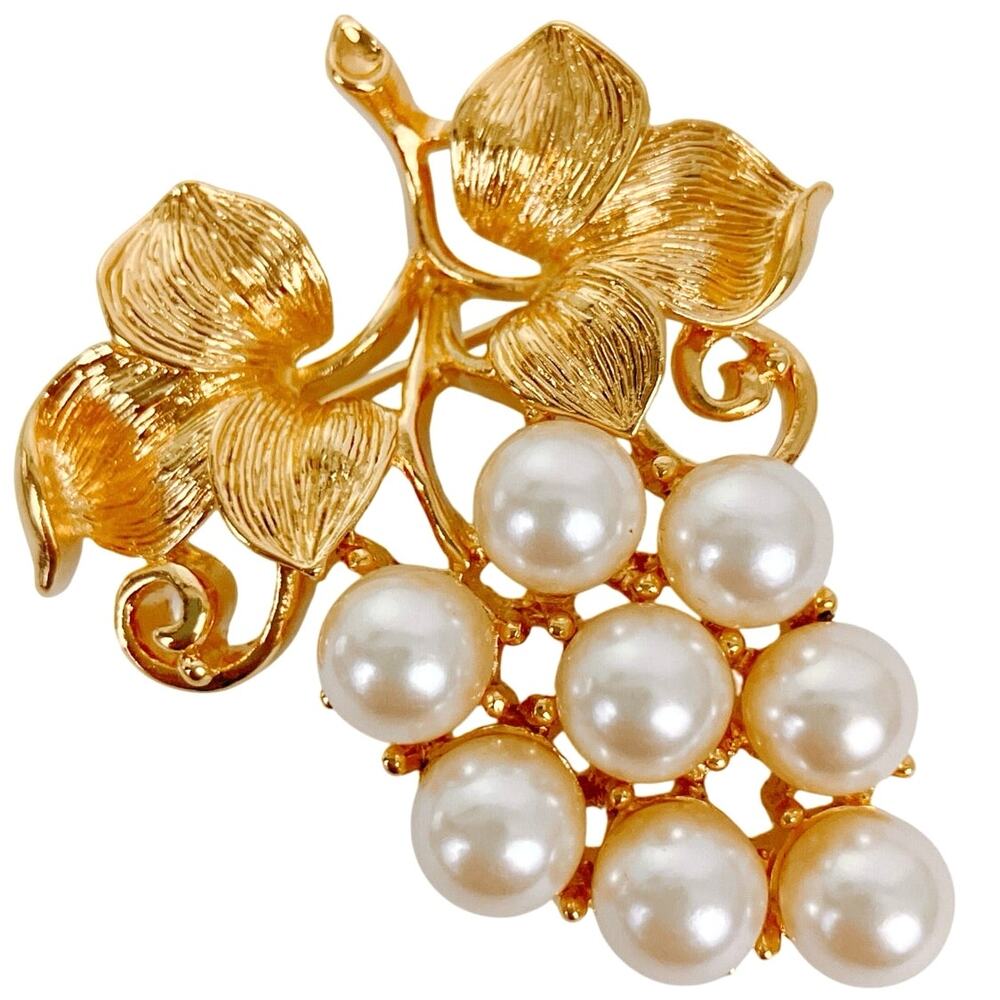 Vintage Gold Tone Faux Pearl Grape Cluster Brooch Mid Century Autumn Fall Pin